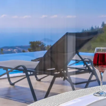 Hébergement de vacances Schoene Mit Pool, Blick Auf Und Tal *